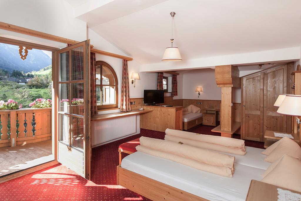 Hotel Dornauhof Finkenberg Rom bilde