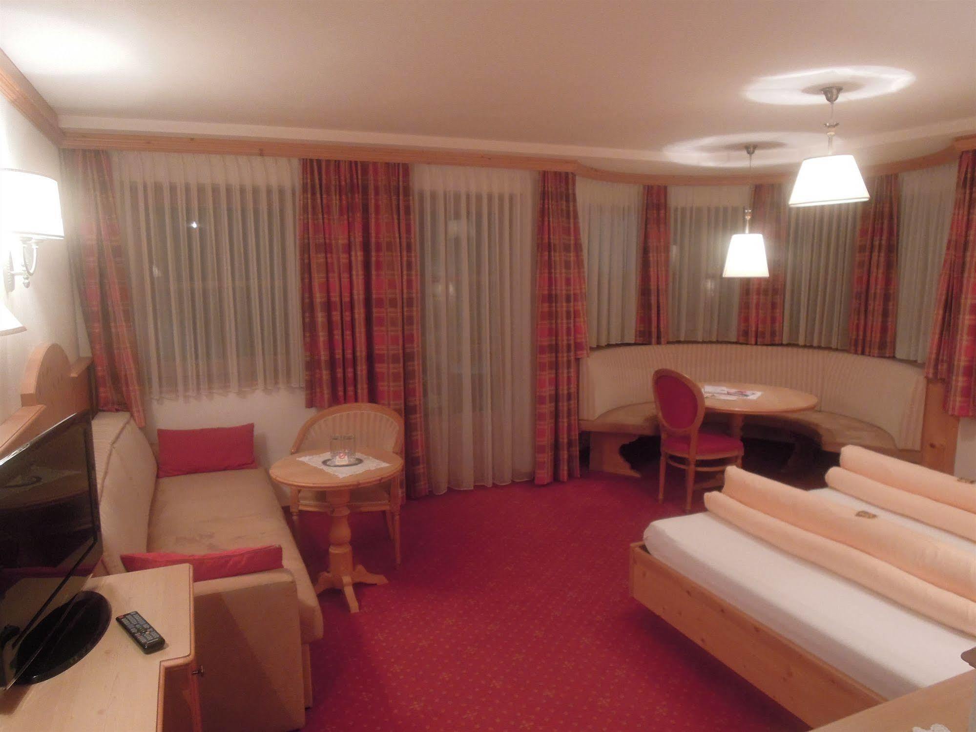 Hotel Dornauhof Finkenberg Eksteriør bilde